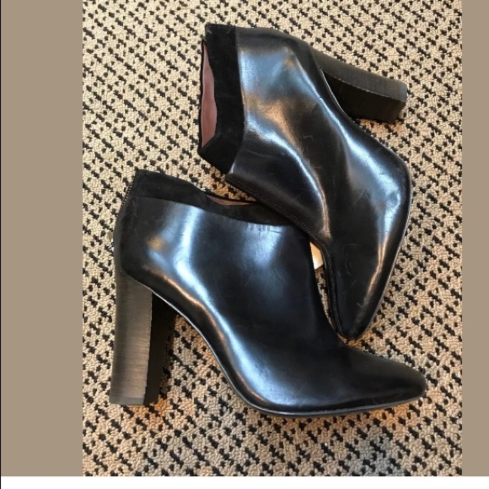 Aerin lauder bootie size 10 new scratches
